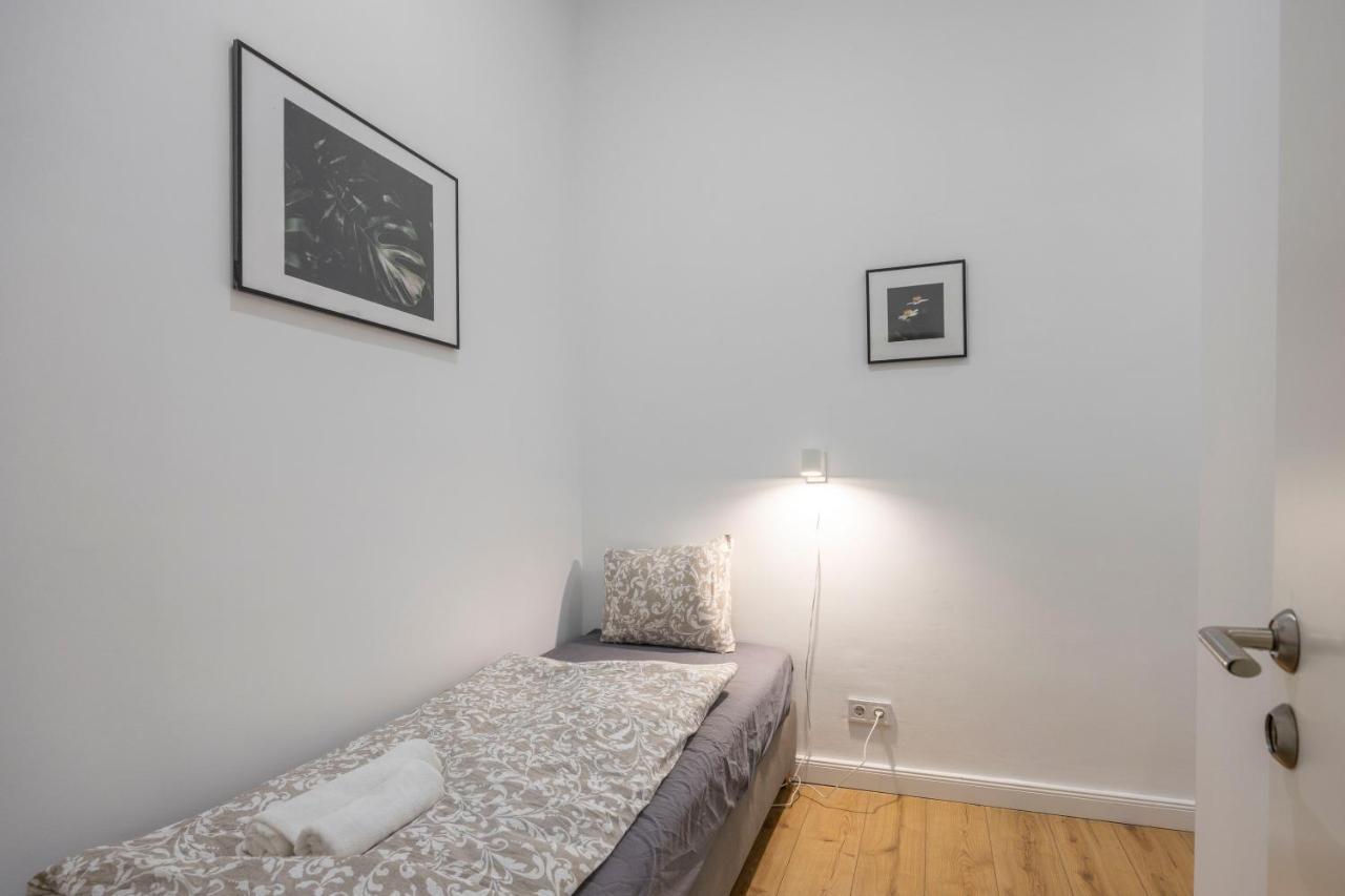 Central Grand Apartment With 5Bedrm 2Bathroom Βουδαπέστη Εξωτερικό φωτογραφία