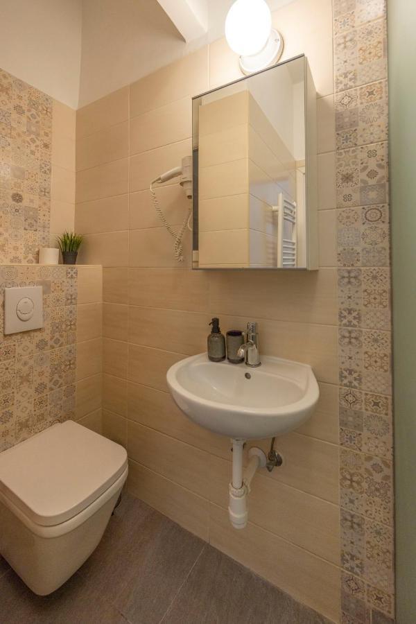 Central Grand Apartment With 5Bedrm 2Bathroom Βουδαπέστη Εξωτερικό φωτογραφία