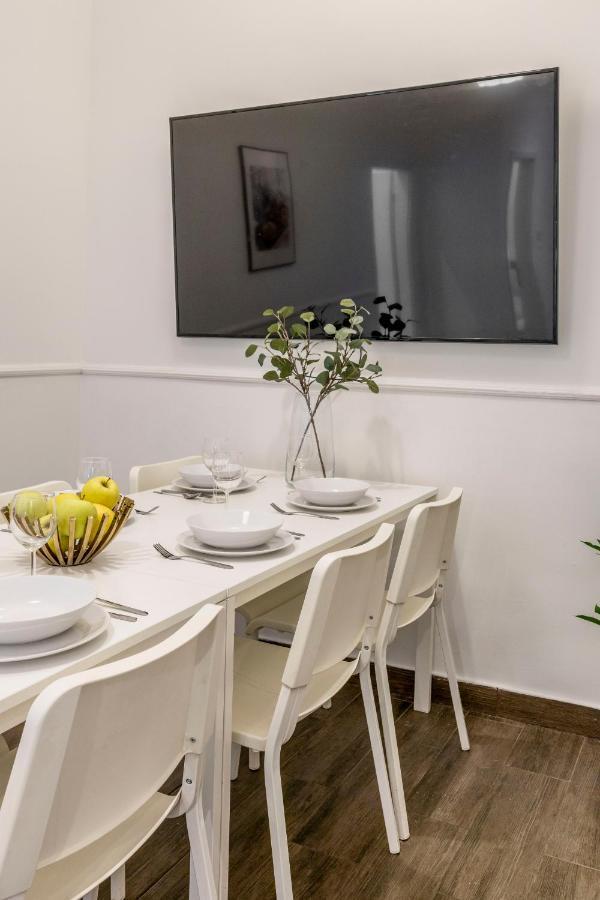 Central Grand Apartment With 5Bedrm 2Bathroom Βουδαπέστη Εξωτερικό φωτογραφία