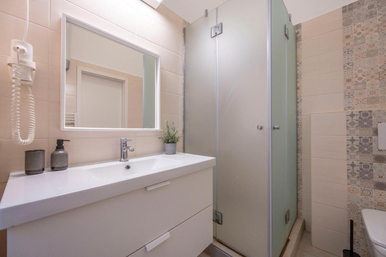 Central Grand Apartment With 5Bedrm 2Bathroom Βουδαπέστη Εξωτερικό φωτογραφία